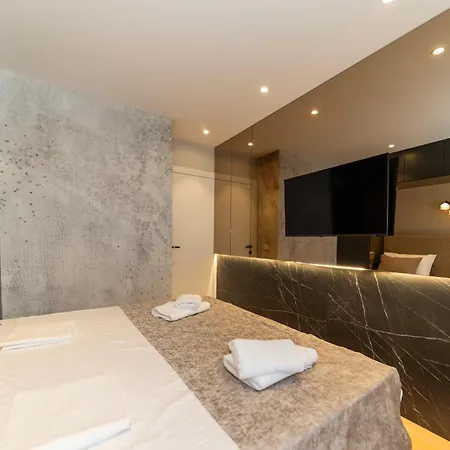 Mariva Luxury Апартаменты