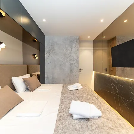 Mariva Luxury Задар