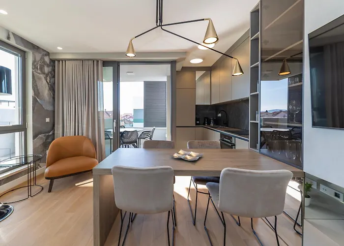 Mariva Luxury