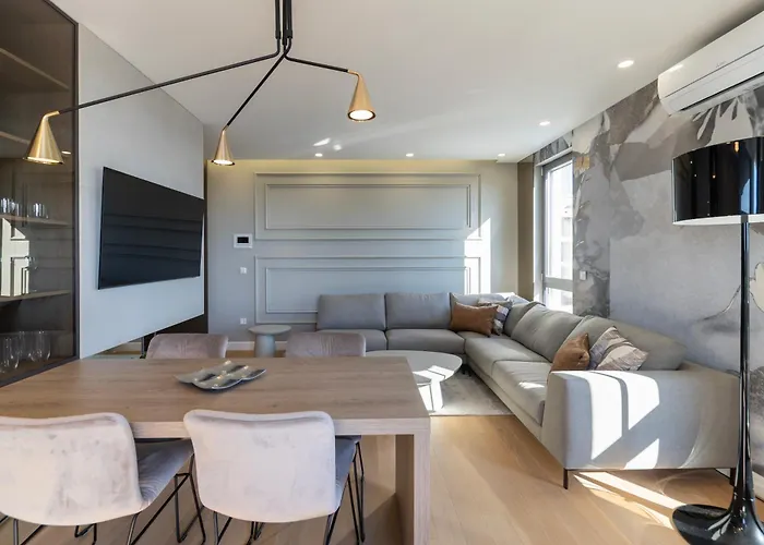 Mariva Luxury Apartment