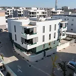 Mariva Luxury Апартаменты Задар